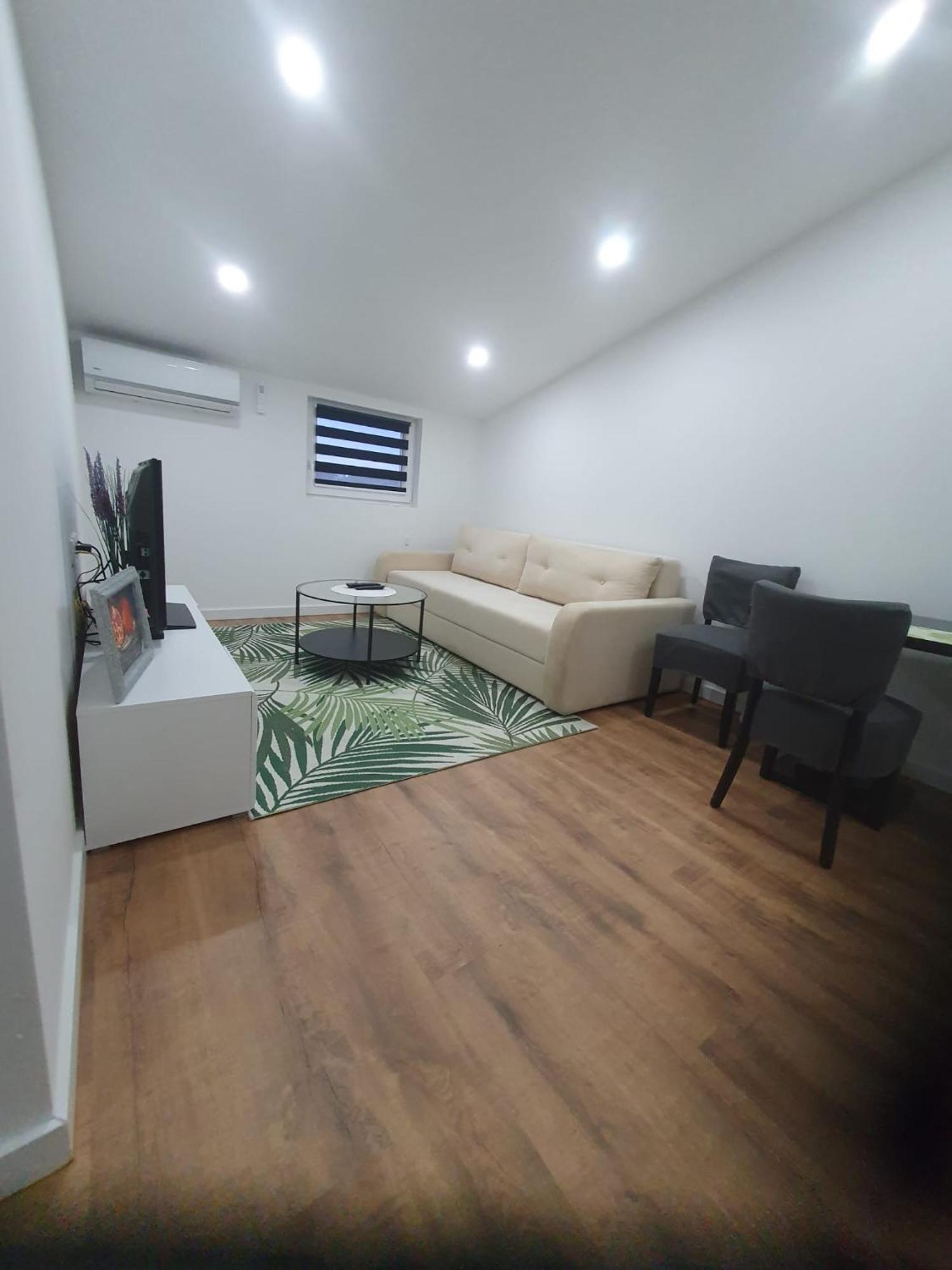 Mb Apartman Čapljina Buitenkant foto